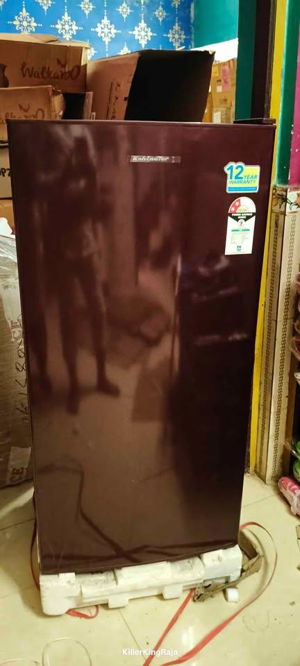 kelvinator fridge 2